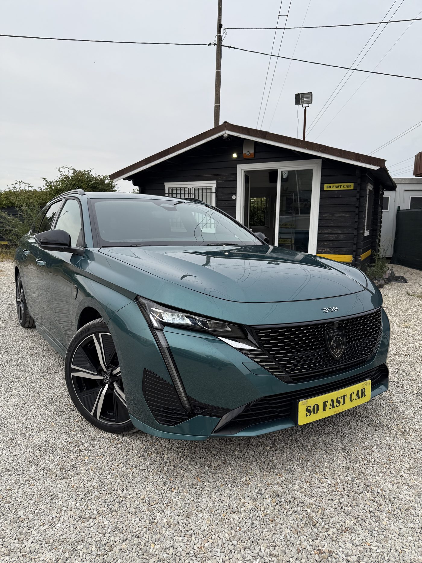 Peugeot 308 SW - So Fast Car