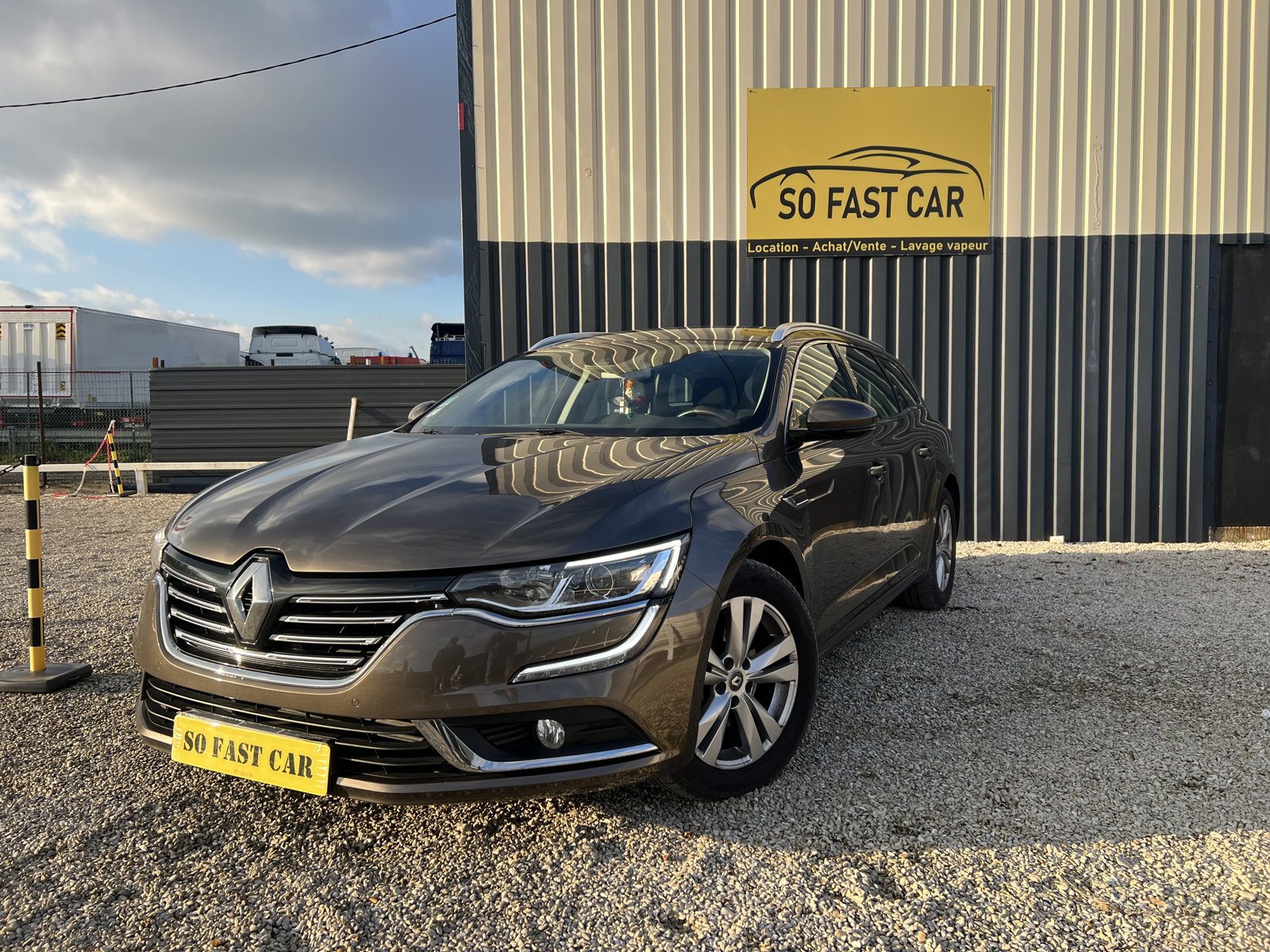 Renault Talisman - So Fast Car