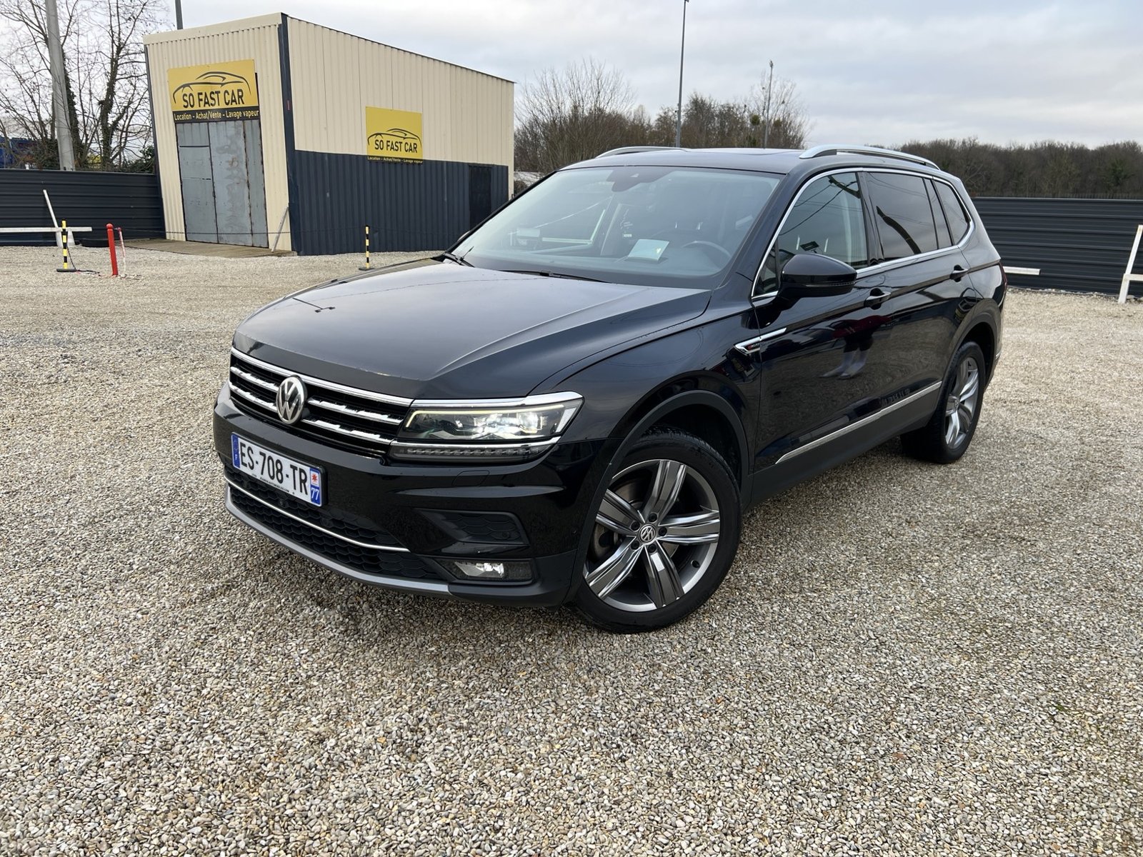 Volkswagen Tiguan Allspace - So Fast Car